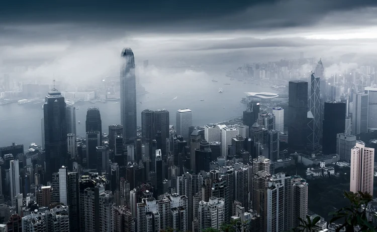 Hong-Kong-in-the-rain
