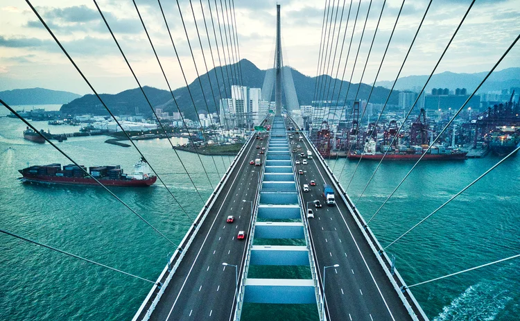 Hong-Kong-bridge